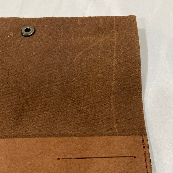 Portland Leather Rancher Wallet - Picture 3 of 8